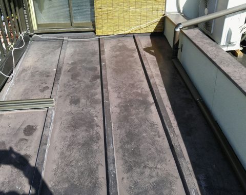 瓦棒葺き屋根カバー工法サムネイル